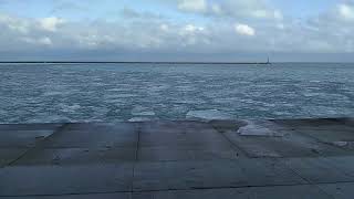 Lake Michigan Ice Sounds [upl. by Anale54]