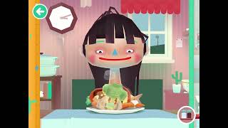 Toca Boca kitchen 2 feeding lunch [upl. by Lleirbag]