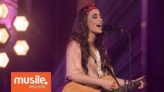 Isadora Pompeo  O Nome de Jesus Ao Vivo [upl. by Lennon]