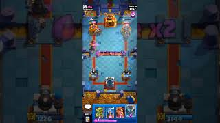 Minatore colossale all attacco 🗿 clashroyale [upl. by Lisetta]