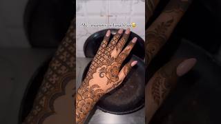 Me 👉 Mummy Or Lung Lelu 😛 trending shorts mehndi mehndistain funnyvideo hennadesign youtube [upl. by Applegate]