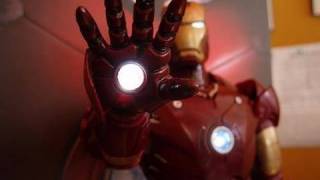 Iron Man Hot Toys Mark III Armor Iron Man Movie Masterpiece 16 Scale Collectible Figure Review [upl. by Margalit]