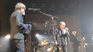 Dutronc amp Dutronc quotIl est cinq heures Paris séveillequot Zénith dAmiens 15 novembre 2022 [upl. by Nospmoht779]