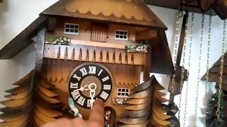 Cuckoo clock black forest mechanical  orologio a cucù foresta nera [upl. by Ilesara]