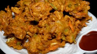 Crispy amp Spicy Pakora Street Style Spicy Fitters By The Food Dude [upl. by Iot]