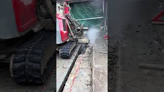 Process of cutting concrete with a high pressure jet [upl. by Ztirf]