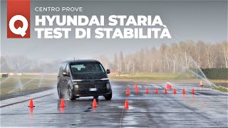 Nuova Hyundai Staria 2023 la prova stabilità [upl. by Hairahcaz]