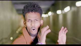 Shuuriye Yare Hees Cusub  Qoomkuu Caashaqa Ahaa  Lyrics 2018 4K [upl. by Jeuz]