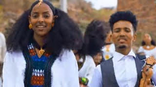 ድምፃዊኣረጋዊ ተስፋይወዲ ባቡ Aregawi Tesfay wedi Babu ዝገርም ስራሕ ሰሪሑ።stage performance live 2024 [upl. by Aicyla]