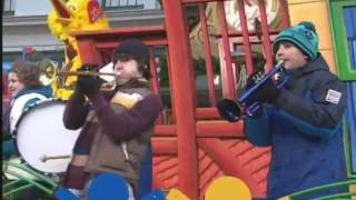 Sesame Street at the Macys Thanksgiving Day Parade [upl. by Namara619]