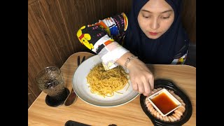 Spaghetti Aglio Olio Mudah Ringkas Padat Padu Enak bersama Udang Mukbang Malaysia [upl. by Haelam]