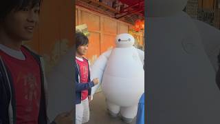 Meeting Baymax at Disneyland California Adventure disneyland disney themepark disneyworld [upl. by Sky]