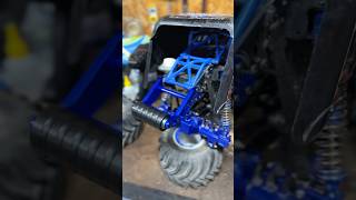 New wheelie bar for the losilmt 😎🔥 losirc wheelie monstertruck monsterjam rctruck [upl. by Nishi]