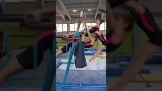 KIP IN CLIP kippe parallele clip ginnasticaartistica sports acrobatics gymnast gymlife gym [upl. by Burke351]