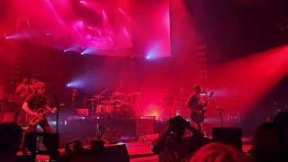 Kings of Leon  Molly Chambers live Arizona Financial Theatre 82024 Phoenix AZ [upl. by Amiarom]