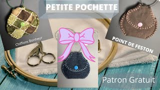 petite pochette facile porte clé avec technique broderie matelassée et doublée [upl. by Eiuol864]