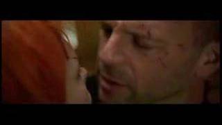 Fifth Element Short Clip  End Temple Kiss [upl. by Libbie]