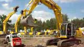 Extraction of a T190 Bobcat trapped in the mud [upl. by Niledam649]