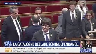 Catalogne après la déclaration dindépendance les parlementaires entonnent lhymne catalan [upl. by Arquit]