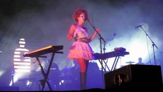 Massive Attack  Teardrop  Live at the Greek [upl. by Idarb]