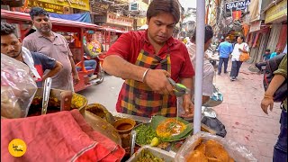 Chandni Chowk Viral Raju Bhai Ke Special Patte Wale Chole Kulche Rs 40 Only l Delhi Street Food [upl. by Ettelloc]