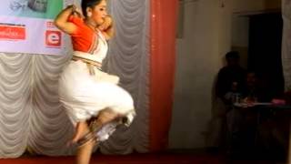 KALOLSAVAM 2014 FOLK DANCEHSS FIRST with A GRADE NEETHU KRISHNA [upl. by Nosae]