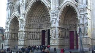 CLOCHES PAQUES EASTER BELLS AMIENS 2013 CATHEDRALE [upl. by Derdle467]