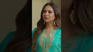 Gippy Grewal and Sargun Mehta Punjabi Funny Scenes 😂😂 [upl. by Bartholemy]