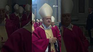 Misa por Benedicto cardenales y obispos difuntos [upl. by Ataner]