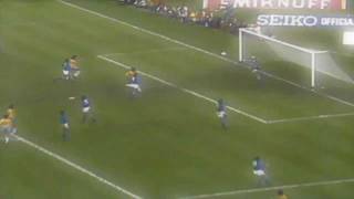 Gol Imposible Con Efecto Nelinho Brasil great goal by Nelinho 78´ [upl. by Wallach]