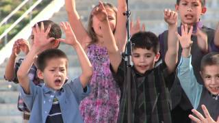 Fun Easter Song and Dance for Kids  Easter Bunny Hop Hop EasterBunnyHop Easterkidssong [upl. by Tenn]