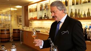 How to taste Whisky with Richard Paterson [upl. by Weinberg]