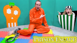 Daddy Daughter Prison Escape [upl. by Brockwell]