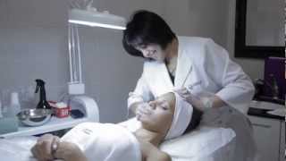 Woodbridge Laser and Acne Clinic performs an Acne treatment using SharpLights Formax System [upl. by Koral]