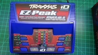 Traxxas EZPeak Dual 8amp 100 Watt NiMHLiPo charge [upl. by Andris]