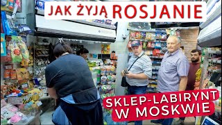 Mieszkańcy MOSKWY na zakupach w osiedlowym sklepiku przymominającym LABIRYNT [upl. by Lucky987]