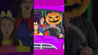 Canción de Halloween de Las Ruedas del Bus  Hokie Pokie Canciones Infantiles  shorts  №2 [upl. by Rosenstein]