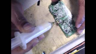 Kindle Fire USB Charging Port Replacement EN ESPANOL [upl. by Assiran]