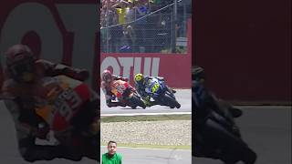 Rossi vs Marquez di motogp assen 2015 motogp vr46 marquez trendingshorts [upl. by Eli]