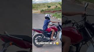 Aprendir a andar de moto 😍🤌🏻🙏🏻 bike automobile grauderua grauevida motos graudebike [upl. by Filide]