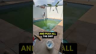 CLEANING A POOL WITHOUT LOSING ANY WATER [upl. by Nayra]