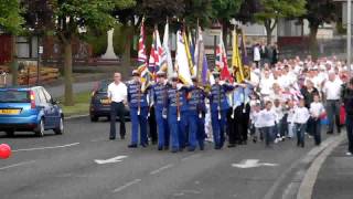 Is this the biggest flute band ever to walk in Northern Ireland [upl. by Enitsud]