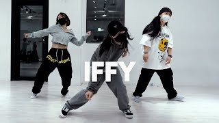 Chris Brown  Iffy  Deew choreography Beginner Class [upl. by Eeryk]