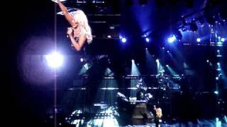 Christina Aguilera  Beautiful Live [upl. by Ekyt]