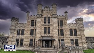 SPOOKY Illinois prison transformed into haunted house [upl. by Girard]