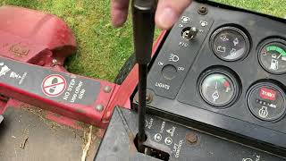 Groundsmaster 220D how to operate it [upl. by Nothgierc]