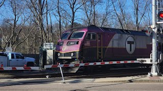 Greenbush bound Commuter rail train crossing at commercial street Braintree [upl. by Ennaylime]