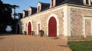 Chateau De Leperonniere  49190 Rochefort Sur Loire  Location de salle  Maineetloire 49 [upl. by Nyladnarb968]