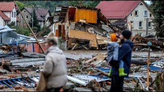 STRONIE ŚLĄSKIE POSZUKIWANIE TRUPÓW PO POWODZI [upl. by Fidole15]