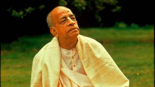 Prabhupada Chanting Hare Krishna Mahamantra [upl. by Assela]